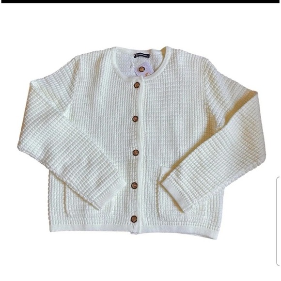 Pretty Garden Sweaters - Pretty Garden Cream Button Up Cardigan US M